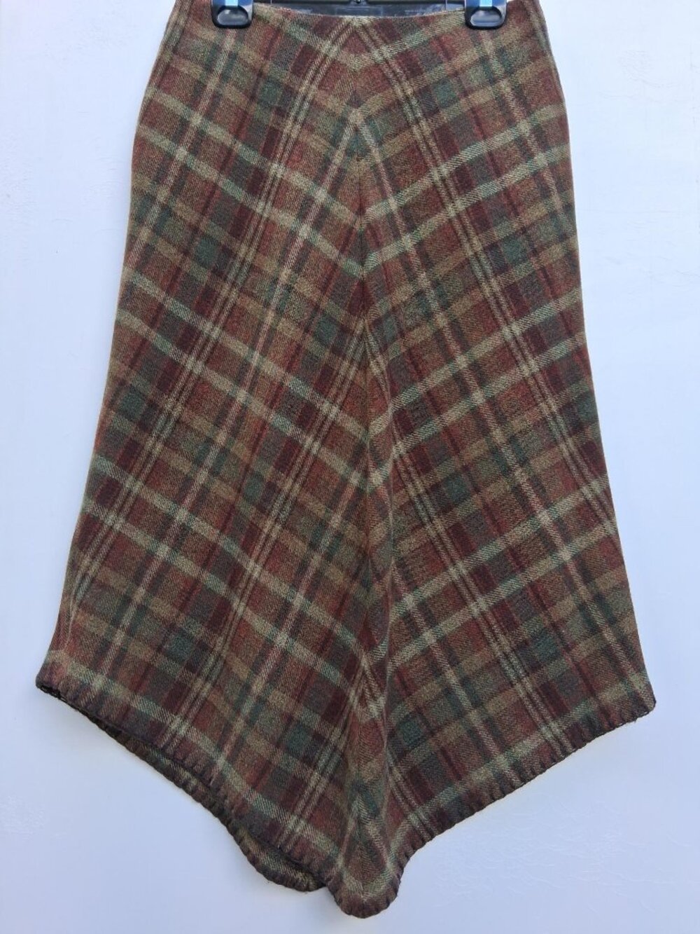 Vintage LAUREN by RALPH LAUREN plaid V-hem A-shape lined wool midi skirt (s. 8)